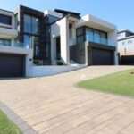 Modern-driveway-using-Bosun-Linneo-Paving-Slabs